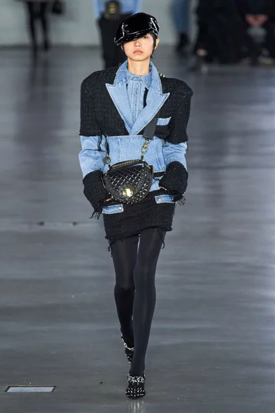 Look 35
